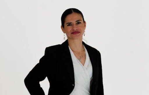Esther Nava Asesor Inmobiliario Investo Bienes Raíces